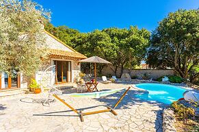 Villa Nionios Large Private Pool Walk to Beach Sea Views A C Wifi - 10