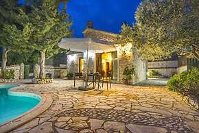 Villa Nionios Large Private Pool Walk to Beach Sea Views A C Wifi - 10