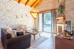 Villa Nionios Large Private Pool Walk to Beach Sea Views A C Wifi - 10