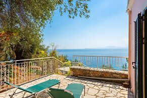 Villa Petros Large Private Pool Walk to Beach Sea Views A C Wifi Car N