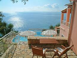 Villa Petros Large Private Pool Walk to Beach Sea Views A C Wifi Car N