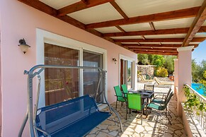 Villa Petros Large Private Pool Walk to Beach Sea Views A C Wifi Car N