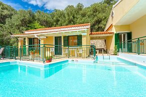 Sofia Large Private Pool Walk to Beach Sea Views A C Wifi Car Not Requ