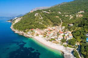 Sofia Large Private Pool Walk to Beach Sea Views A C Wifi Car Not Requ