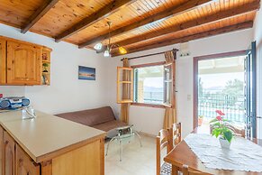 Sofia Large Private Pool Walk to Beach Sea Views A C Wifi Car Not Requ