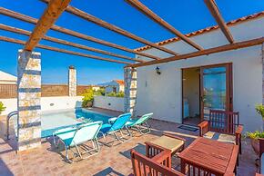 Villa Melina Private Pool Walk to Beach Sea Views A C Wifi Car Not Req