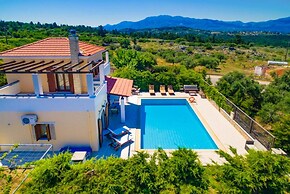 Villa Nikolas Large Private Pool A C Wifi - 1612