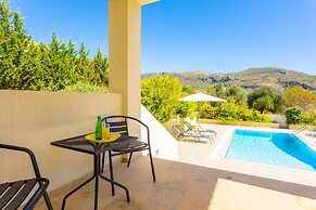 Villa Fedra Large Private Pool Walk to Beach A C Wifi Car Not Required