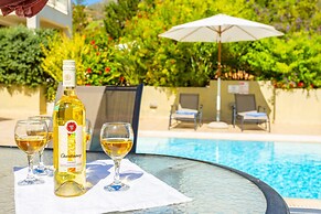 Villa Fedra Large Private Pool Walk to Beach A C Wifi Car Not Required