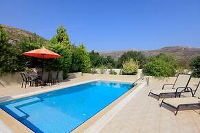 Villa Fedra Large Private Pool Walk to Beach A C Wifi Car Not Required