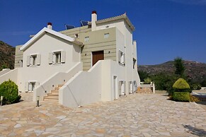 Villa Fedra Large Private Pool Walk to Beach A C Wifi Car Not Required
