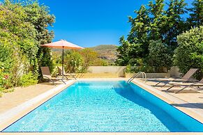 Villa Semeli Large Private Pool Walk to Beach Sea Views A C Wifi Car N