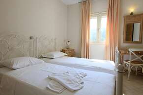 Villa Semeli Large Private Pool Walk to Beach Sea Views A C Wifi Car N