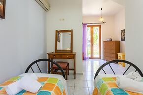 Villa Sevos Large Private Pool Sea Views A C Wifi Car Not Required - 1