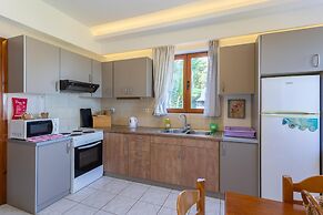 Villa Sevos Large Private Pool Sea Views A C Wifi Car Not Required - 1