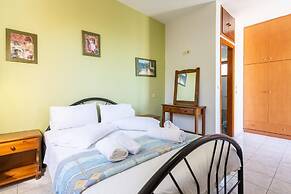 Villa Sevos Large Private Pool Sea Views A C Wifi Car Not Required - 1