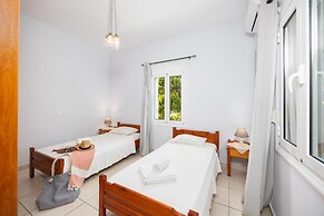 Villa Dimitris Large Private Pool Walk to Beach Sea Views A C Wifi Car