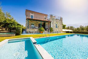 Villa Dimitris Large Private Pool Walk to Beach Sea Views A C Wifi Car