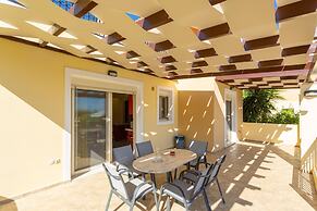 Villa Mary Large Private Pool Walk to Beach Sea Views A C Wifi - 1975