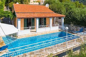 Villa Elia Large Private Pool Walk to Beach Sea Views A C Wifi Car Not