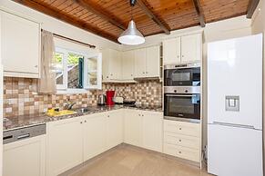 Villa Elia Large Private Pool Walk to Beach Sea Views A C Wifi Car Not