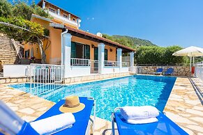 Villa Elia Large Private Pool Walk to Beach Sea Views A C Wifi Car Not