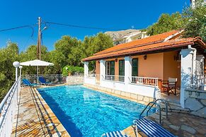 Villa Elia Large Private Pool Walk to Beach Sea Views A C Wifi Car Not