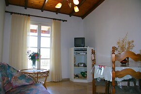 Villa Elia Large Private Pool Walk to Beach Sea Views A C Wifi Car Not