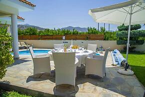 Villa Charianna Large Private Pool Walk to Beach Sea Views A C Wifi Ca