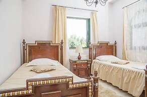Villa Charianna Large Private Pool Walk to Beach Sea Views A C Wifi Ca