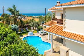 Villa Charianna Large Private Pool Walk to Beach Sea Views A C Wifi Ca