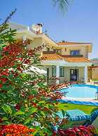 Villa Charianna Large Private Pool Walk to Beach Sea Views A C Wifi Ca