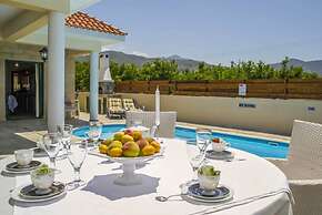 Villa Charianna Large Private Pool Walk to Beach Sea Views A C Wifi Ca