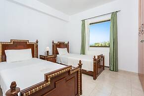 Villa Olivetta Large Private Pool Walk to Beach Sea Views A C Wifi Car