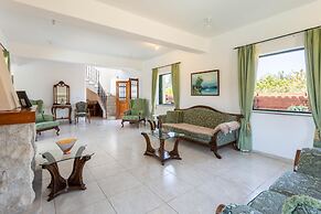 Villa Olivetta Large Private Pool Walk to Beach Sea Views A C Wifi Car