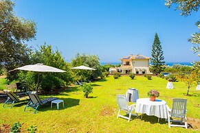 Villa Olivetta Large Private Pool Walk to Beach Sea Views A C Wifi Car