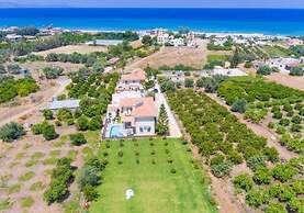 Villa Olivetta Large Private Pool Walk to Beach Sea Views A C Wifi Car
