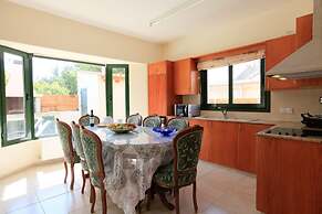 Villa Olivetta Large Private Pool Walk to Beach Sea Views A C Wifi Car