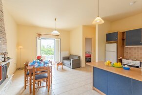 Villa Russa Dionisis Large Private Pool Walk to Beach Sea Views Wifi C