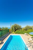 Villa Russa Alexandros Large Private Pool Walk to Beach Sea Views Wifi
