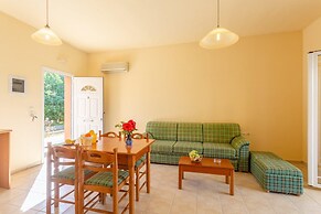 Villa Russa Alekos Large Private Pool Walk to Beach Sea Views Wifi Car