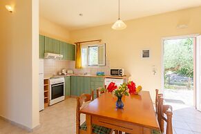 Villa Russa Alekos Large Private Pool Walk to Beach Sea Views Wifi Car