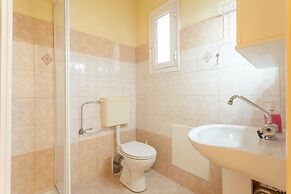 Villa Russa Alekos Large Private Pool Walk to Beach Sea Views Wifi Car