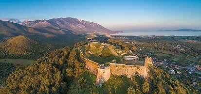 Villa Russa Alekos Large Private Pool Walk to Beach Sea Views Wifi Car