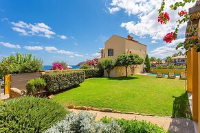 Villa Liakada Large Private Pool Walk to Beach Sea Views A C Wifi Car 