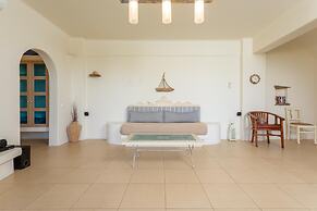 Villa Liakada Large Private Pool Walk to Beach Sea Views A C Wifi Car 