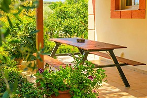 Villa Giannis Large Private Pool Walk to Beach A C Wifi Car Not Requir