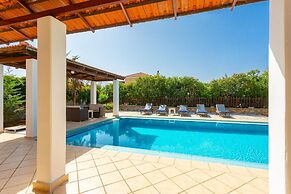 Ekklisies Dio Large Private Pool A C Wifi - 2089