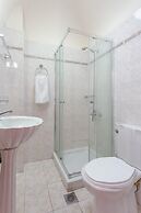 Souda Bay View Large Private Pool Walk to Beach Sea Views A C Wifi - 2