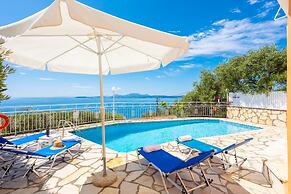 Villa Amalia Large Private Pool Walk to Beach Sea Views A C Wifi - 212